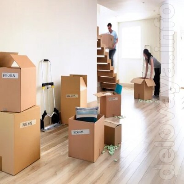 Professional move in cleaning service in a North Carolina home before unpacking